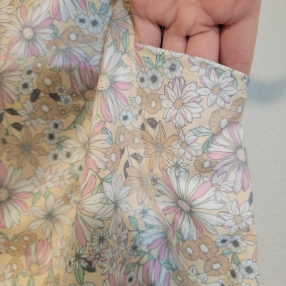 NWT Kensie vanilla vintage floral pocket leggings Size XL - Picture 5 of 6